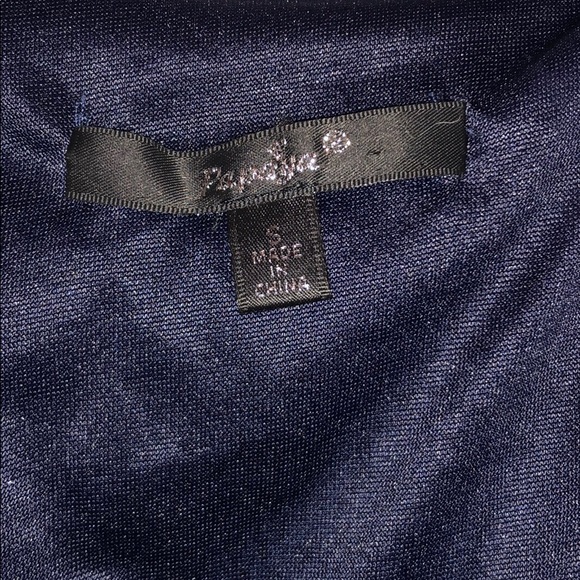 Simple top - Picture 3 of 5